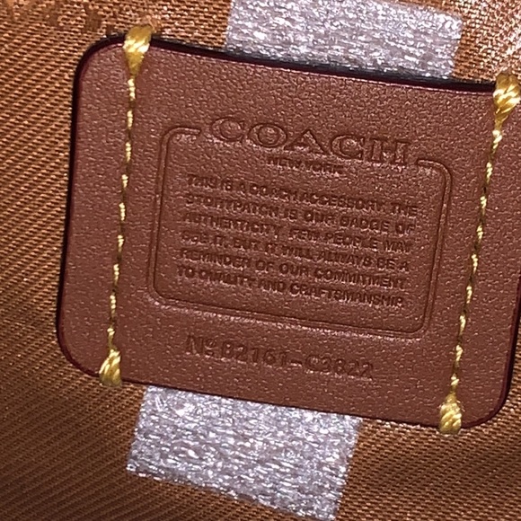 Coach Julienne Cosmetic Case 17 With Floral Print NWT New - Picture 2 of 10